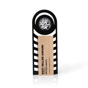 Prestižinis metalinis trofėjus KR019